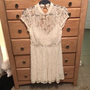 Pretty White Lace dress!